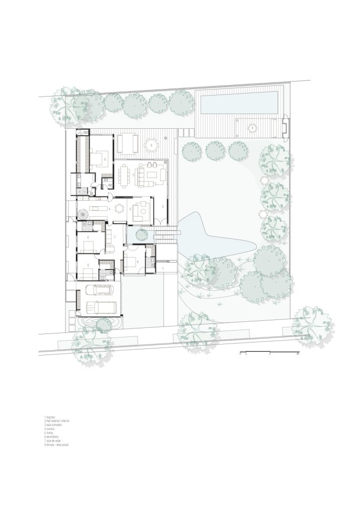 6M House – Tloris hiše in ureditev parcele.